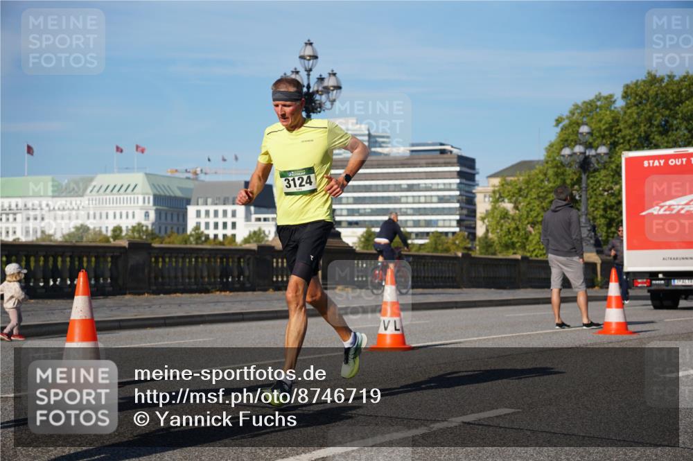 07.09.2025 - BARMER Alsterlauf Yannick Fuchs http://msf.ph/oto/8746719 07.09.2025 09:32:03 Laufen 3124 meine-sportfotos.de