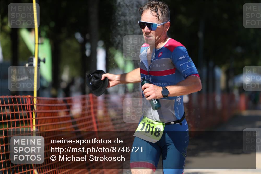 07.09.2025 - 19. Norderstedt Triathlon Michael Strokosch http://msf.ph/oto/8746721 07.09.2025 14:48:54 Laufen 965, 999, 1018 meine-sportfotos.de