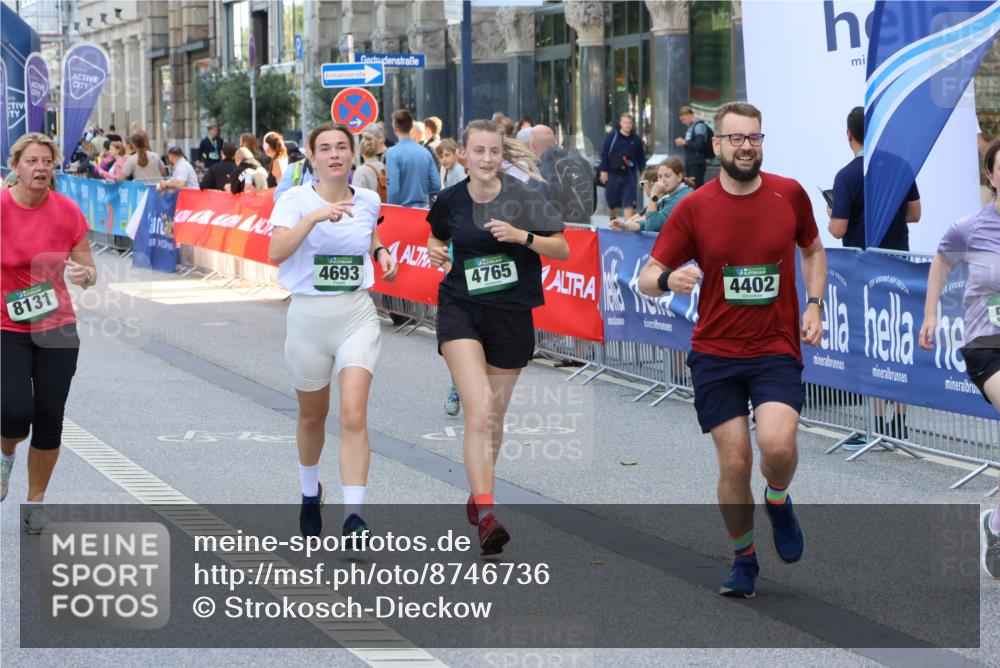 07.09.2025 - BARMER Alsterlauf Strokosch-Dieckow http://msf.ph/oto/8746736 07.09.2025 10:17:01 Ziel 2066, 2222, 2268, 2470, 2720, 2858, 2946, 3231, 3304, 3372, 3793, 3811, 4109, 4324, 4325, 4396, 4447, 4680, 4758, 5032, 5087, 5237, 5545, 5547, 8082 meine-sportfotos.de