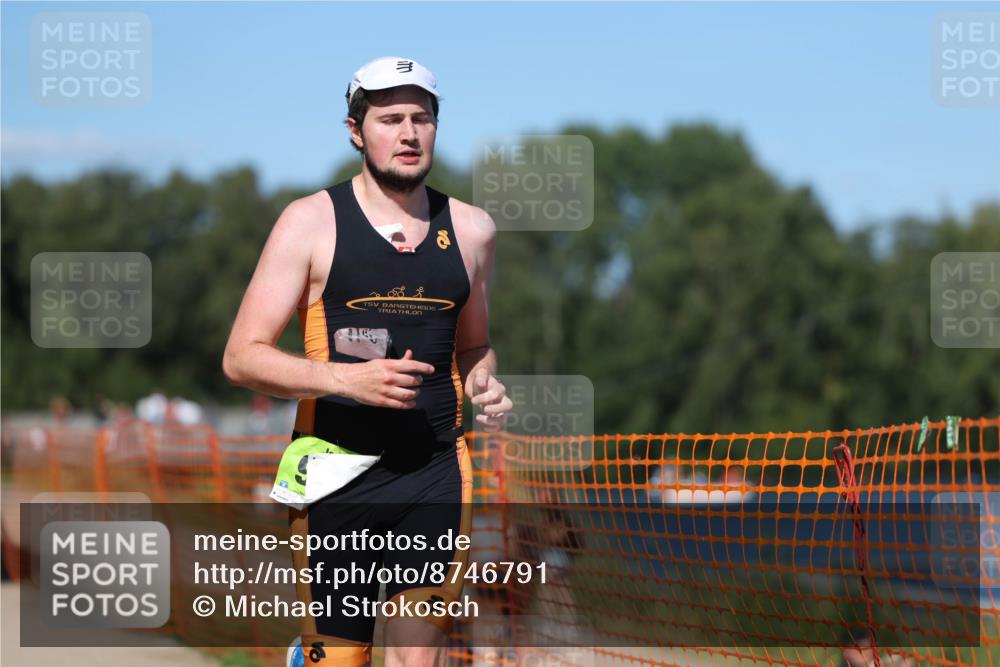 07.09.2025 - 19. Norderstedt Triathlon Michael Strokosch http://msf.ph/oto/8746791 07.09.2025 14:48:58 Laufen 999 meine-sportfotos.de