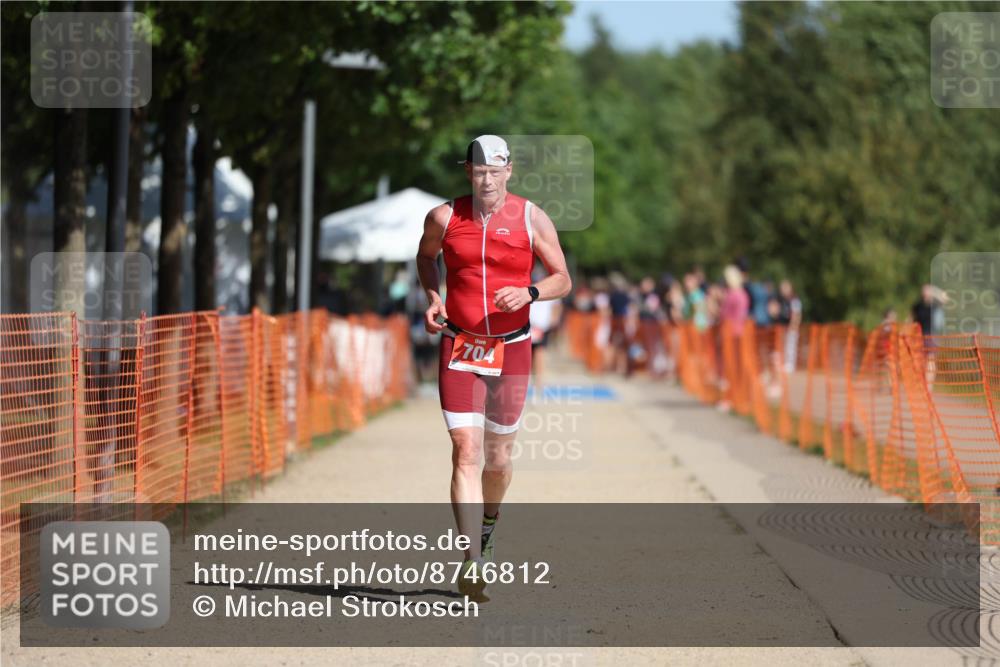 07.09.2025 - 19. Norderstedt Triathlon Michael Strokosch http://msf.ph/oto/8746812 07.09.2025 12:00:39 Laufen 704 meine-sportfotos.de