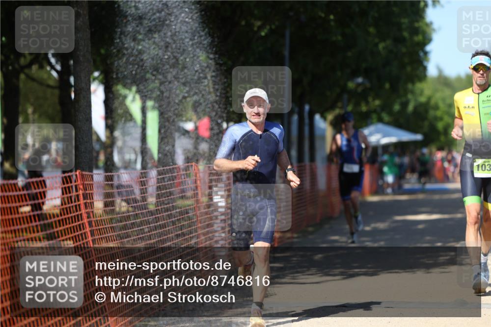 07.09.2025 - 19. Norderstedt Triathlon Michael Strokosch http://msf.ph/oto/8746816 07.09.2025 14:49:22 Laufen 1011, 1032, 1042 meine-sportfotos.de