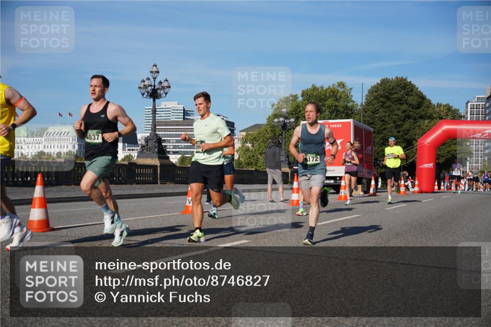07.09.2025 - BARMER Alsterlauf Yannick Fuchs http://msf.ph/oto/8746827 07.09.2025 09:32:07 Laufen 4037, 6172 meine-sportfotos.de