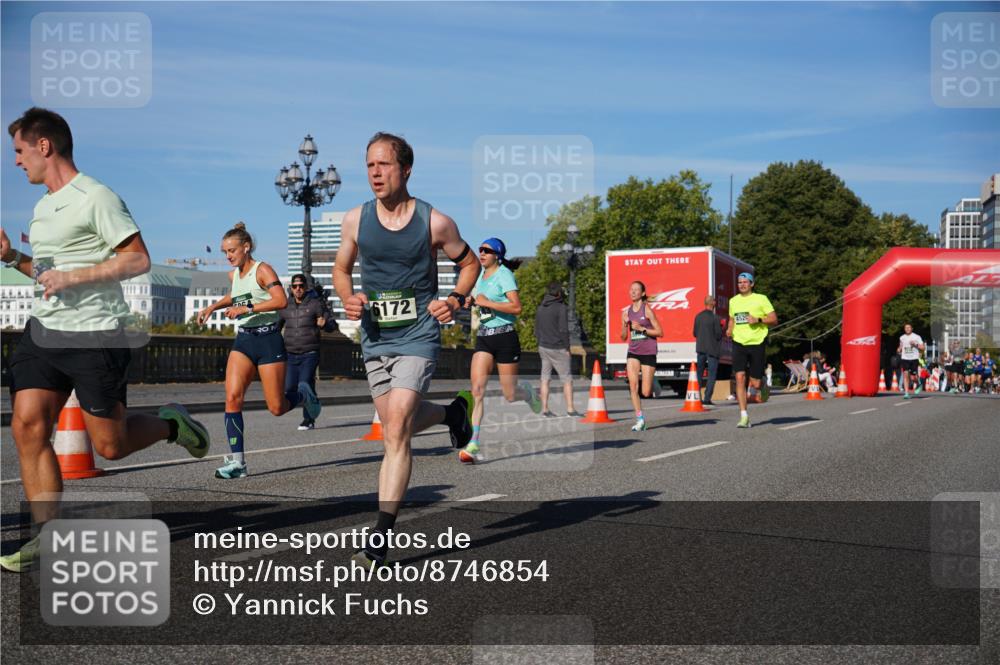 07.09.2025 - BARMER Alsterlauf Yannick Fuchs http://msf.ph/oto/8746854 07.09.2025 09:32:07 Laufen 20, 6172, 452 meine-sportfotos.de