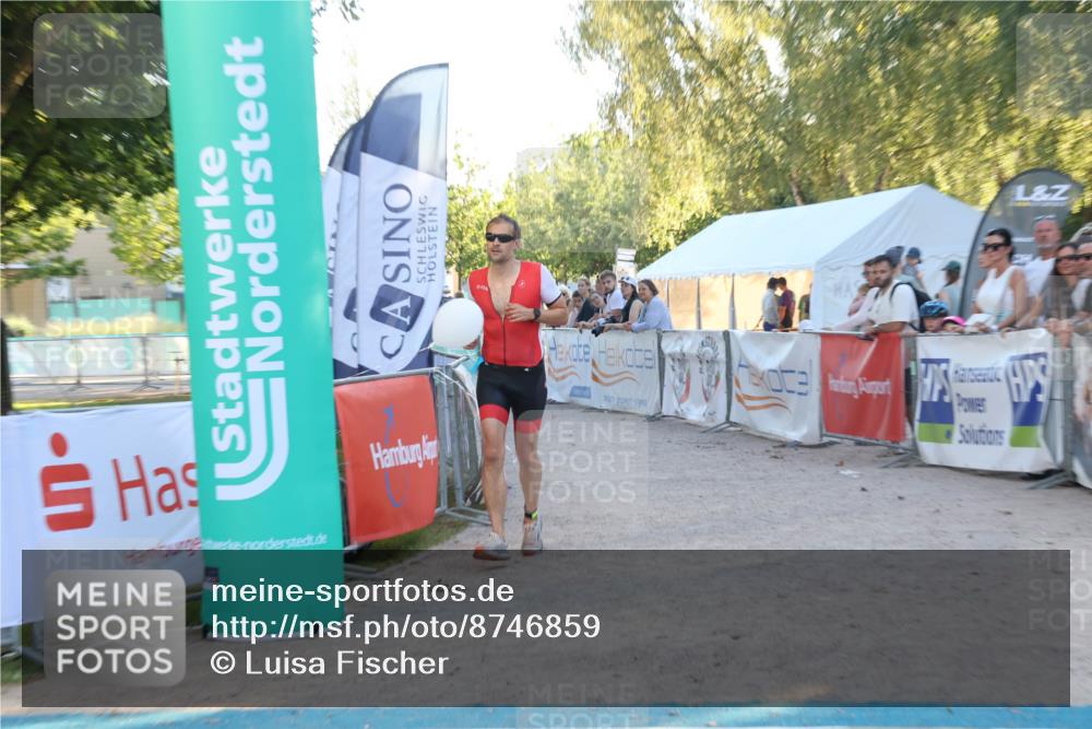 07.09.2025 - 19. Norderstedt Triathlon Luisa Fischer http://msf.ph/oto/8746859 07.09.2025 17:30:18 Ziel 894, 1444 meine-sportfotos.de
