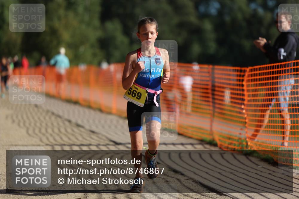 07.09.2025 - 19. Norderstedt Triathlon Michael Strokosch http://msf.ph/oto/8746867 07.09.2025 09:44:55 Laufen 569, 576, 598 meine-sportfotos.de