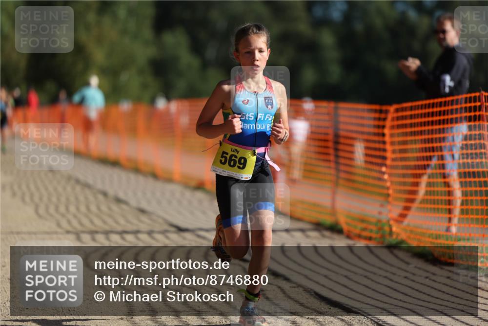 07.09.2025 - 19. Norderstedt Triathlon Michael Strokosch http://msf.ph/oto/8746880 07.09.2025 09:44:55 Laufen 569, 576, 598 meine-sportfotos.de
