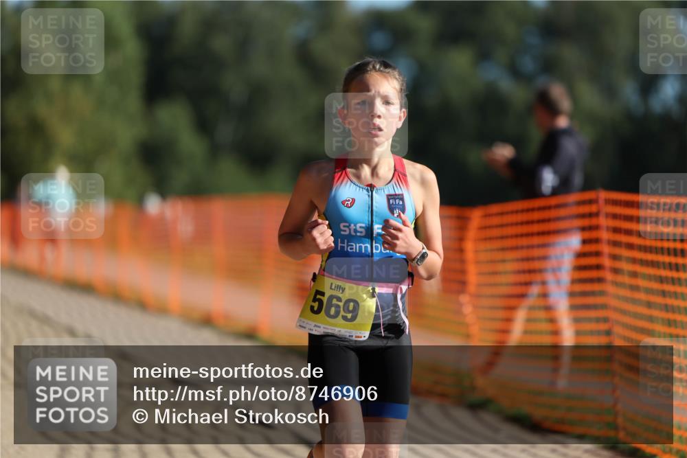 07.09.2025 - 19. Norderstedt Triathlon Michael Strokosch http://msf.ph/oto/8746906 07.09.2025 09:44:56 Laufen 569, 576, 598 meine-sportfotos.de