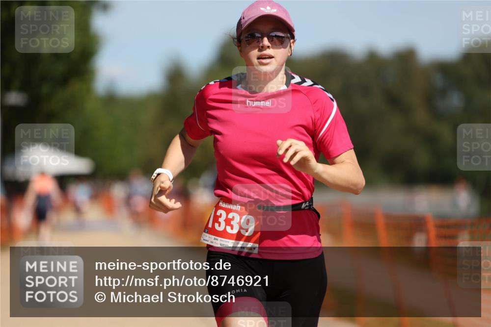 07.09.2025 - 19. Norderstedt Triathlon Michael Strokosch http://msf.ph/oto/8746921 07.09.2025 12:37:22 Laufen 719, 1339, 1367 meine-sportfotos.de