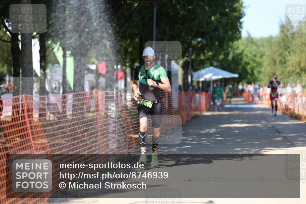 07.09.2025 - 19. Norderstedt Triathlon Michael Strokosch http://msf.ph/oto/8746939 07.09.2025 14:49:34 Laufen 1037 meine-sportfotos.de
