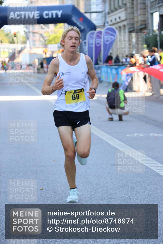07.09.2025 - BARMER Alsterlauf Strokosch-Dieckow http://msf.ph/oto/8746974 07.09.2025 11:13:38 Ziel  meine-sportfotos.de