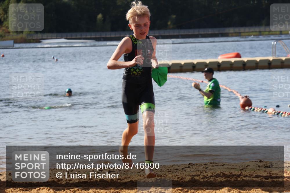 07.09.2025 - 19. Norderstedt Triathlon Luisa Fischer http://msf.ph/oto/8746990 07.09.2025 10:27:49 Schwimmen 85 meine-sportfotos.de