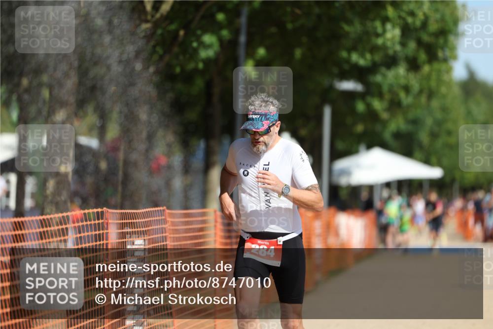07.09.2025 - 19. Norderstedt Triathlon Michael Strokosch http://msf.ph/oto/8747010 07.09.2025 12:00:53 Laufen 284, 1152 meine-sportfotos.de