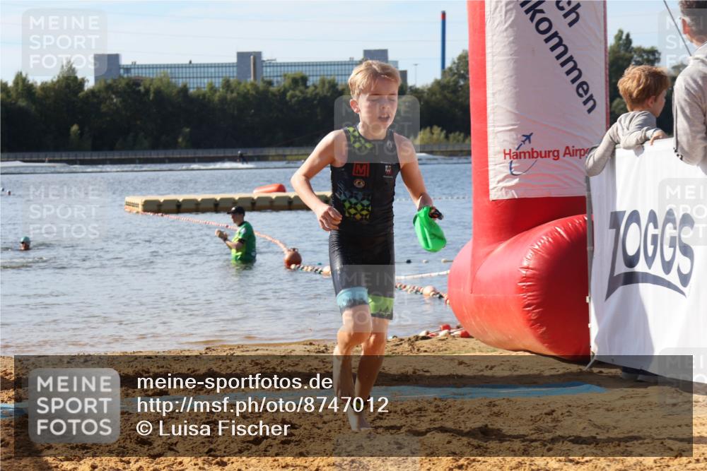 07.09.2025 - 19. Norderstedt Triathlon Luisa Fischer http://msf.ph/oto/8747012 07.09.2025 10:27:50 Schwimmen 85 meine-sportfotos.de