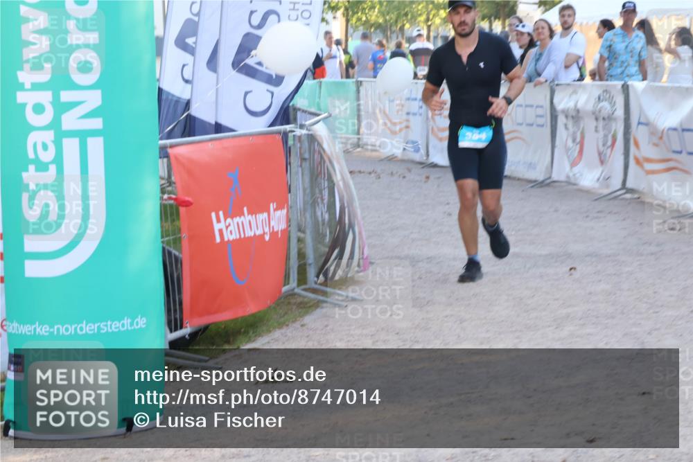 07.09.2025 - 19. Norderstedt Triathlon Luisa Fischer http://msf.ph/oto/8747014 07.09.2025 17:31:32 Ziel 384 meine-sportfotos.de