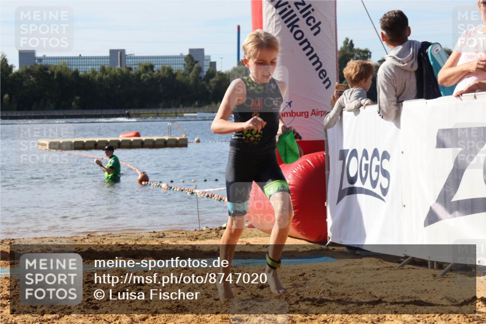 07.09.2025 - 19. Norderstedt Triathlon Luisa Fischer http://msf.ph/oto/8747020 07.09.2025 10:27:50 Schwimmen 85 meine-sportfotos.de