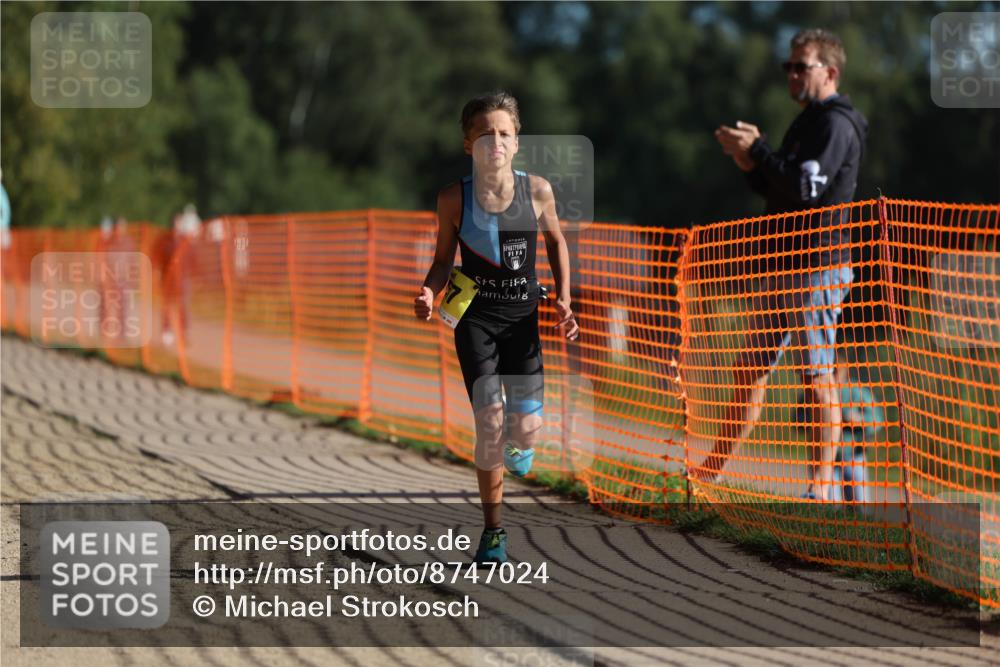 07.09.2025 - 19. Norderstedt Triathlon Michael Strokosch http://msf.ph/oto/8747024 07.09.2025 09:45:07 Laufen 567 meine-sportfotos.de