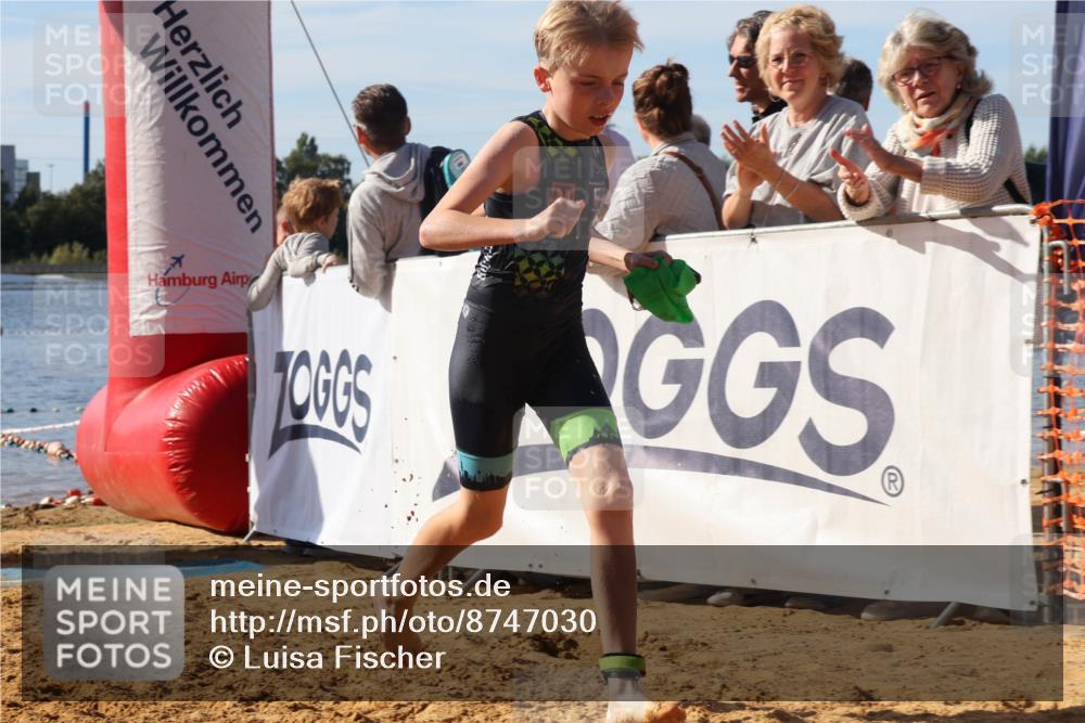 07.09.2025 - 19. Norderstedt Triathlon Luisa Fischer http://msf.ph/oto/8747030 07.09.2025 10:27:51 Schwimmen 85 meine-sportfotos.de