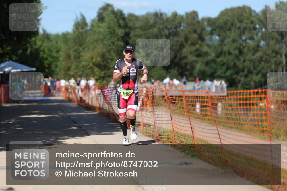 07.09.2025 - 19. Norderstedt Triathlon Michael Strokosch http://msf.ph/oto/8747032 07.09.2025 14:49:42 Laufen 985 meine-sportfotos.de