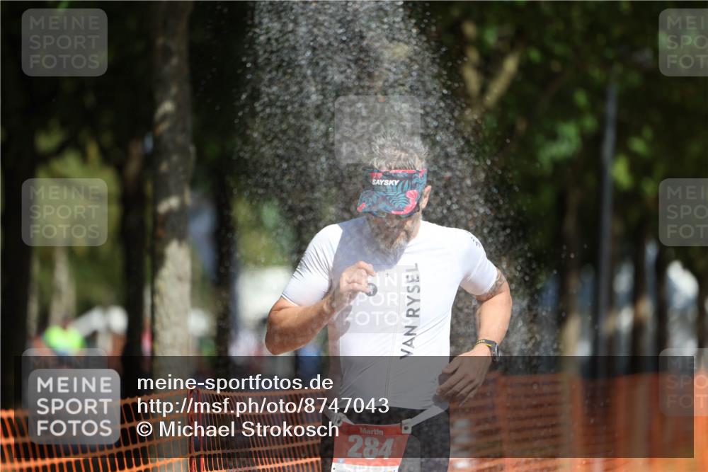 07.09.2025 - 19. Norderstedt Triathlon Michael Strokosch http://msf.ph/oto/8747043 07.09.2025 12:00:54 Laufen 284, 1152 meine-sportfotos.de