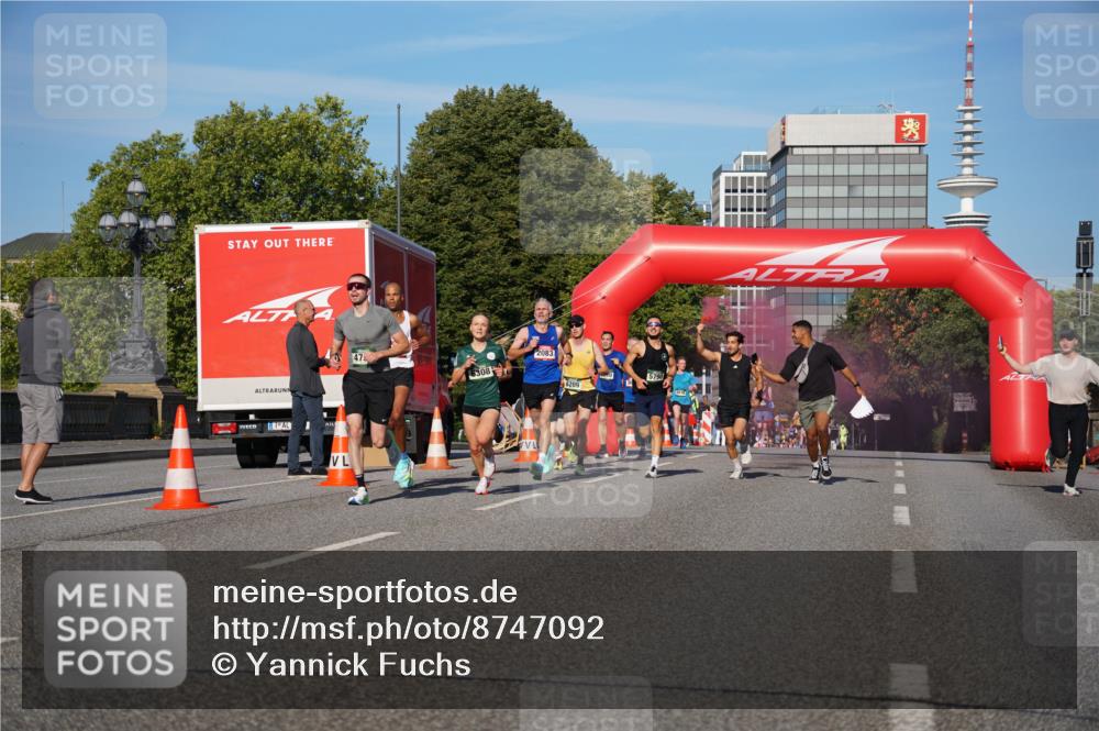 07.09.2025 - BARMER Alsterlauf Yannick Fuchs http://msf.ph/oto/8747092 07.09.2025 09:32:16 Laufen 2083, 47, 6308, 6209, 5790 meine-sportfotos.de