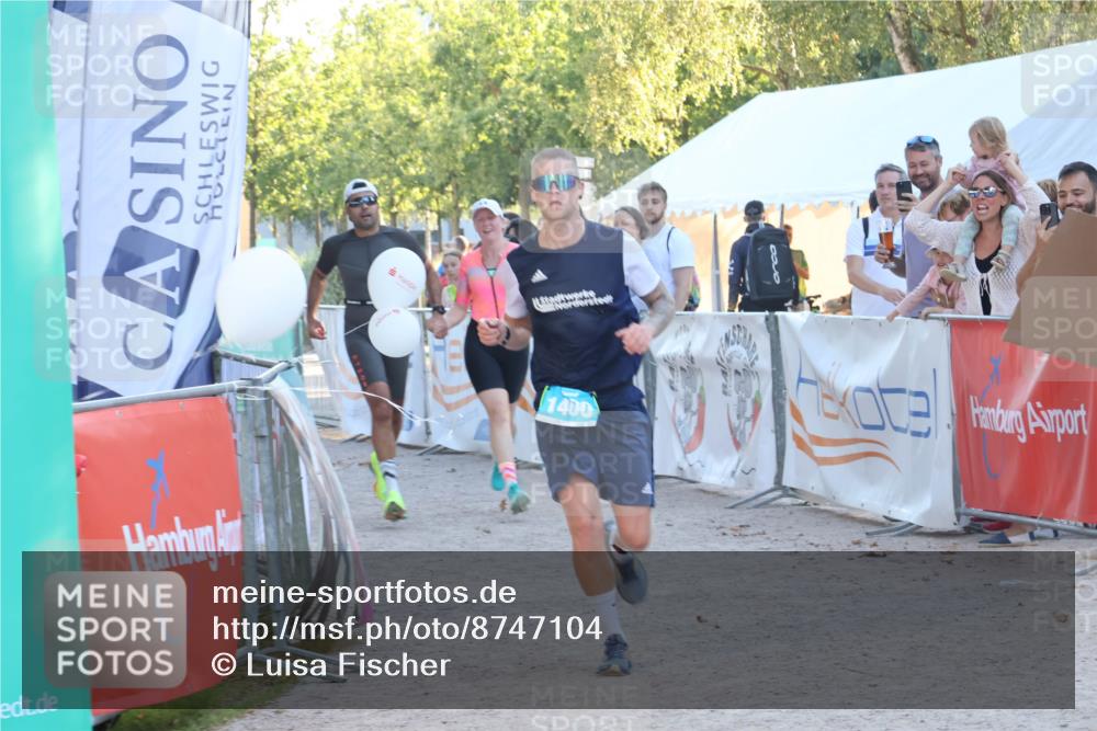07.09.2025 - 19. Norderstedt Triathlon Luisa Fischer http://msf.ph/oto/8747104 07.09.2025 17:31:54 Ziel 914, 1400, 1442 meine-sportfotos.de