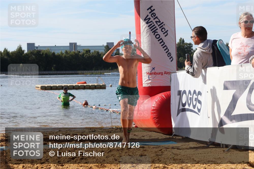 07.09.2025 - 19. Norderstedt Triathlon Luisa Fischer http://msf.ph/oto/8747126 07.09.2025 10:28:16 Schwimmen 94, 116, 644 meine-sportfotos.de