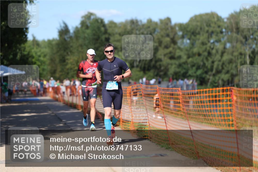 07.09.2025 - 19. Norderstedt Triathlon Michael Strokosch http://msf.ph/oto/8747133 07.09.2025 14:50:18 Laufen 369, 960 meine-sportfotos.de