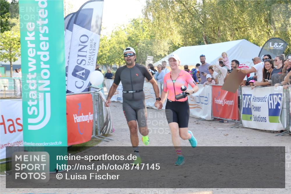 07.09.2025 - 19. Norderstedt Triathlon Luisa Fischer http://msf.ph/oto/8747145 07.09.2025 17:31:57 Ziel 914, 1400, 1442 meine-sportfotos.de