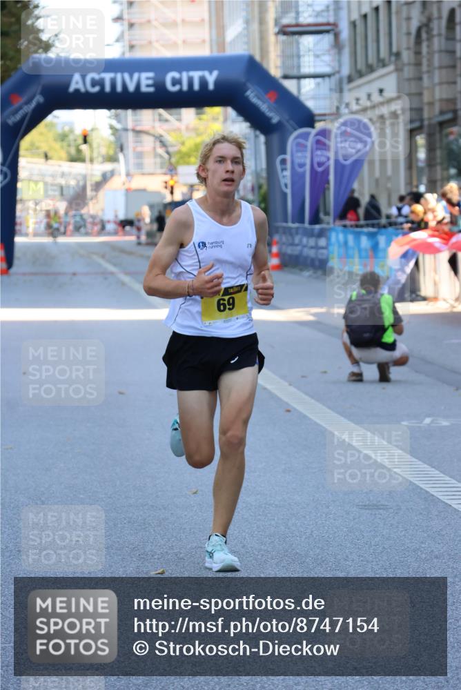 07.09.2025 - BARMER Alsterlauf Strokosch-Dieckow http://msf.ph/oto/8747154 07.09.2025 11:13:37 Ziel  meine-sportfotos.de