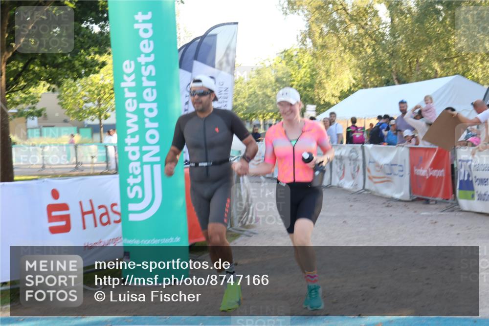 07.09.2025 - 19. Norderstedt Triathlon Luisa Fischer http://msf.ph/oto/8747166 07.09.2025 17:31:58 Ziel 914, 1400, 1442 meine-sportfotos.de