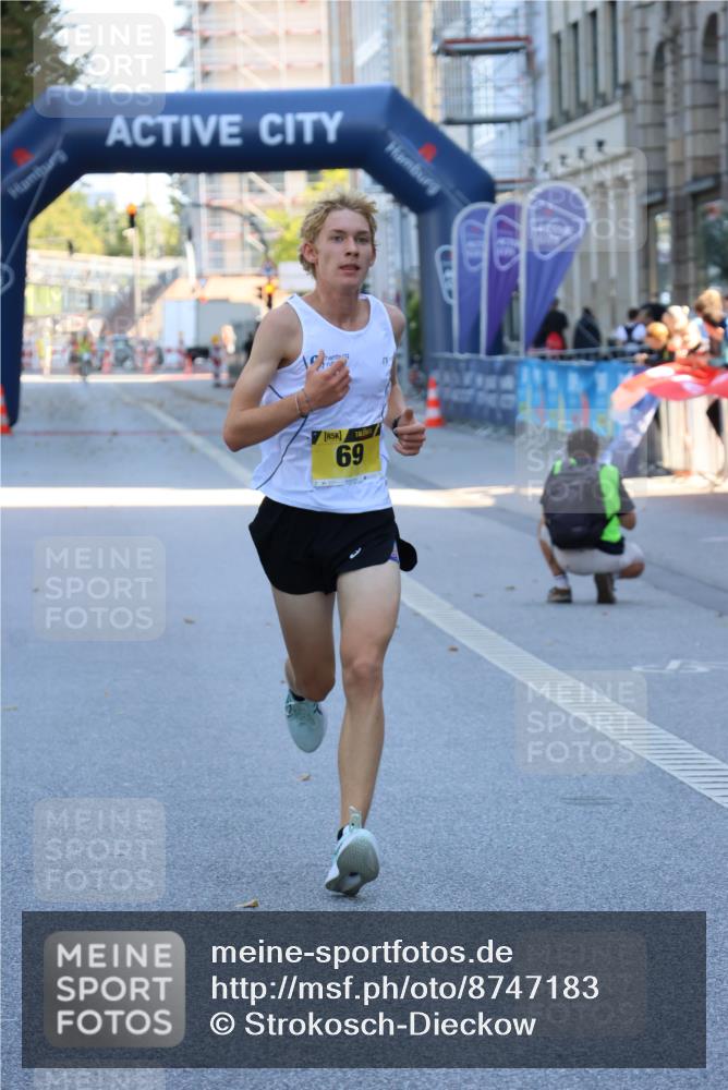 07.09.2025 - BARMER Alsterlauf Strokosch-Dieckow http://msf.ph/oto/8747183 07.09.2025 11:13:37 Ziel  meine-sportfotos.de