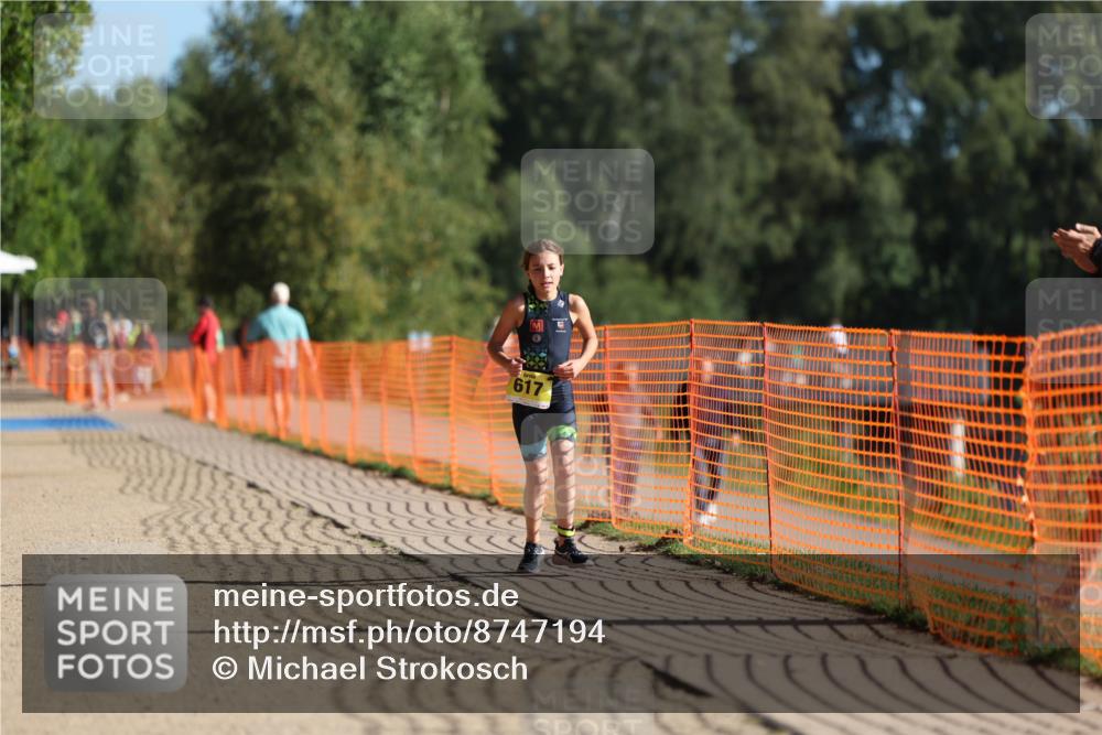07.09.2025 - 19. Norderstedt Triathlon Michael Strokosch http://msf.ph/oto/8747194 07.09.2025 09:45:17 Laufen 592, 617 meine-sportfotos.de