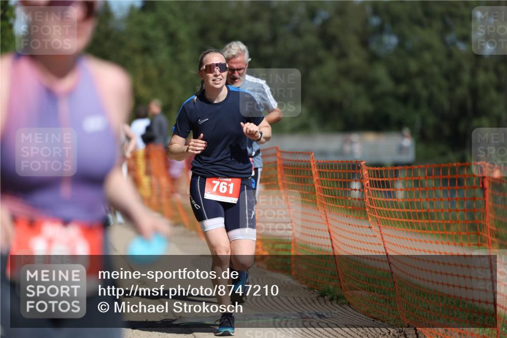 07.09.2025 - 19. Norderstedt Triathlon Michael Strokosch http://msf.ph/oto/8747210 07.09.2025 12:37:40 Laufen 162, 163, 192, 259, 699, 761 meine-sportfotos.de