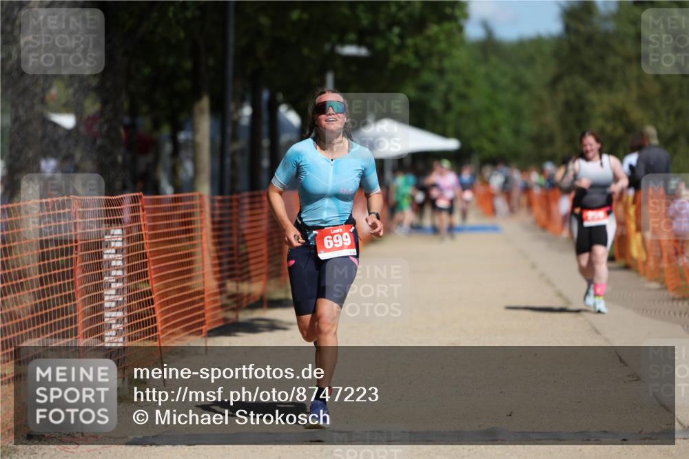 07.09.2025 - 19. Norderstedt Triathlon Michael Strokosch http://msf.ph/oto/8747223 07.09.2025 12:37:41 Laufen 162, 163, 192, 259, 699, 761 meine-sportfotos.de