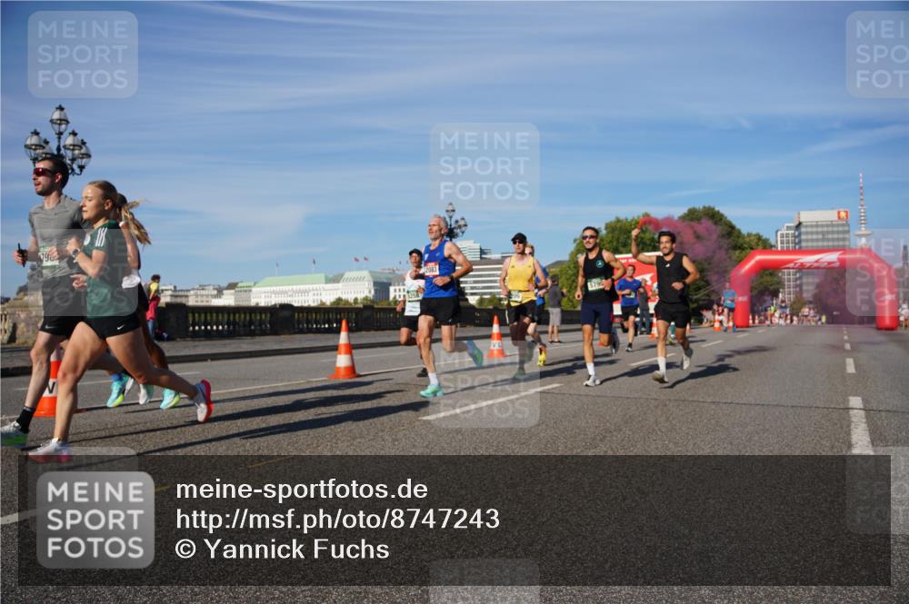 07.09.2025 - BARMER Alsterlauf Yannick Fuchs http://msf.ph/oto/8747243 07.09.2025 09:32:20 Laufen 796, 258, 2083, 579 meine-sportfotos.de