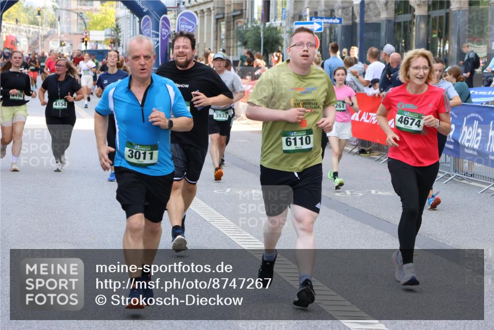 07.09.2025 - BARMER Alsterlauf Strokosch-Dieckow http://msf.ph/oto/8747267 07.09.2025 10:16:46 Ziel 2031, 2222, 2268, 2447, 2448, 2461, 2555, 2718, 4065, 4109, 4113, 4115, 4396, 4402, 4492, 4650, 4680, 5232, 5832, 5888, 6292 meine-sportfotos.de