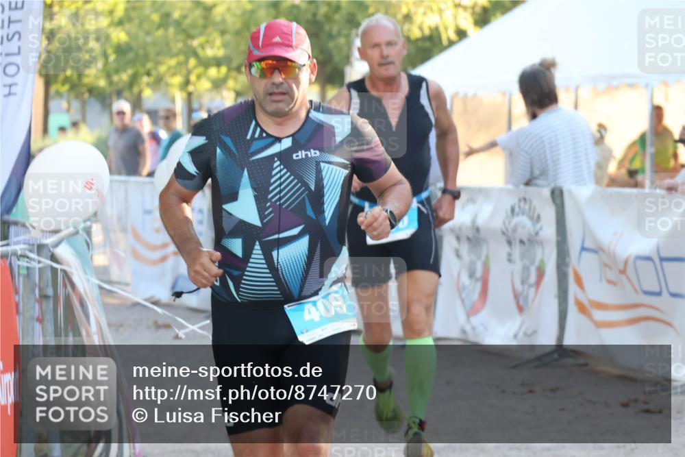 07.09.2025 - 19. Norderstedt Triathlon Luisa Fischer http://msf.ph/oto/8747270 07.09.2025 17:34:14 Ziel 409, 910 meine-sportfotos.de