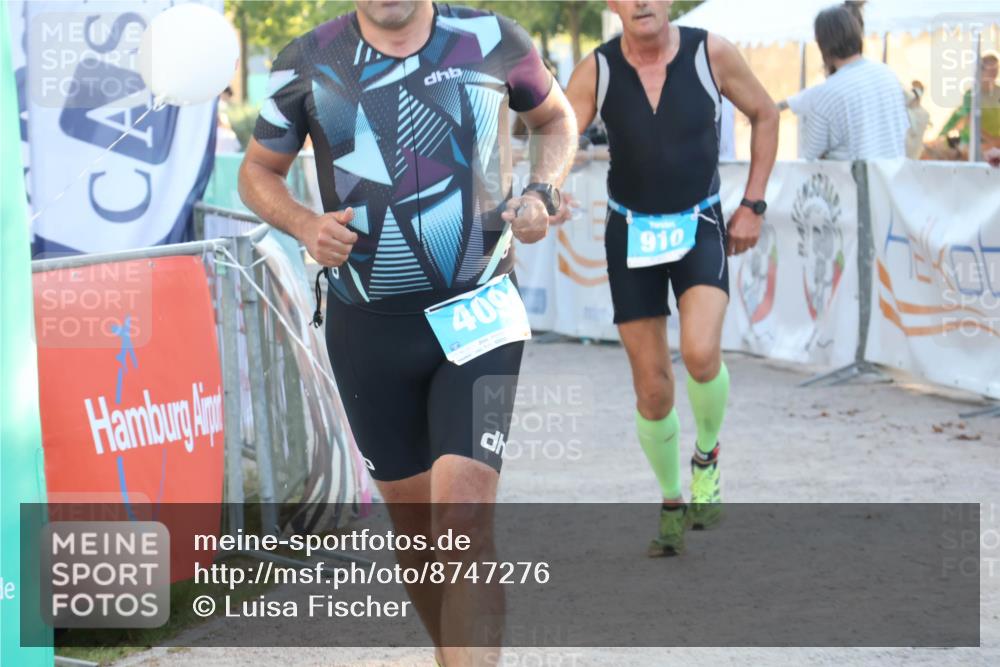 07.09.2025 - 19. Norderstedt Triathlon Luisa Fischer http://msf.ph/oto/8747276 07.09.2025 17:34:15 Ziel 409, 910 meine-sportfotos.de