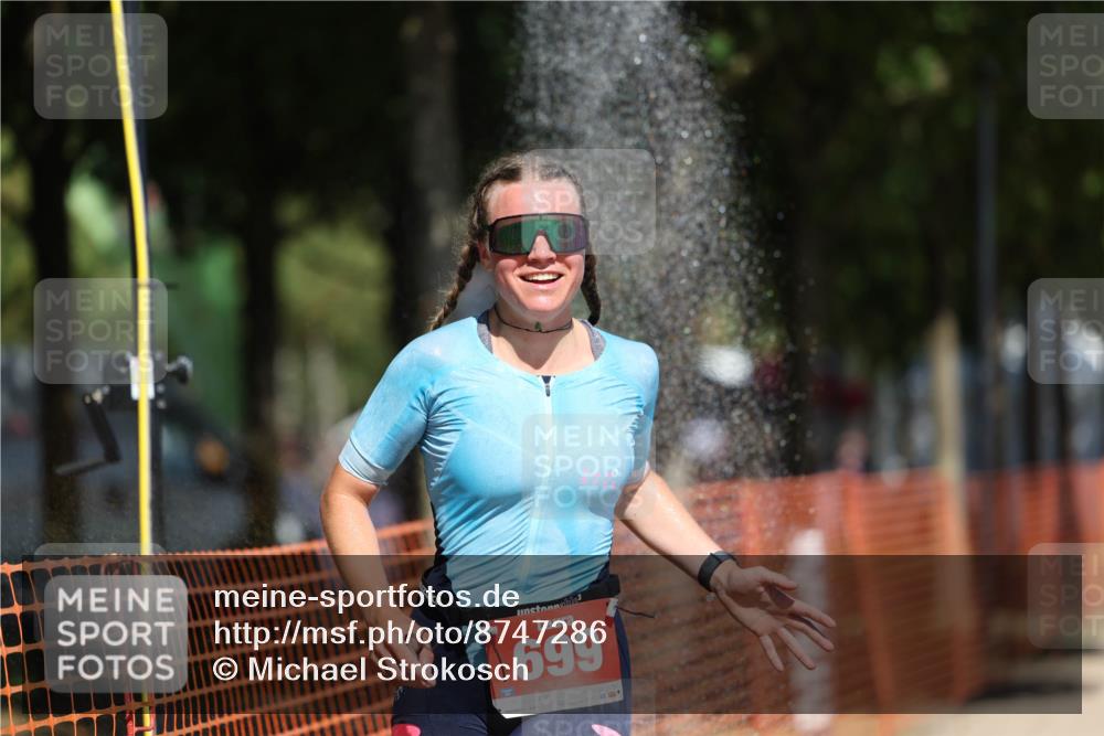 07.09.2025 - 19. Norderstedt Triathlon Michael Strokosch http://msf.ph/oto/8747286 07.09.2025 12:37:43 Laufen 192, 259, 699, 761 meine-sportfotos.de