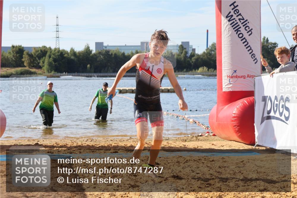 07.09.2025 - 19. Norderstedt Triathlon Luisa Fischer http://msf.ph/oto/8747287 07.09.2025 10:30:30 Schwimmen 69 meine-sportfotos.de