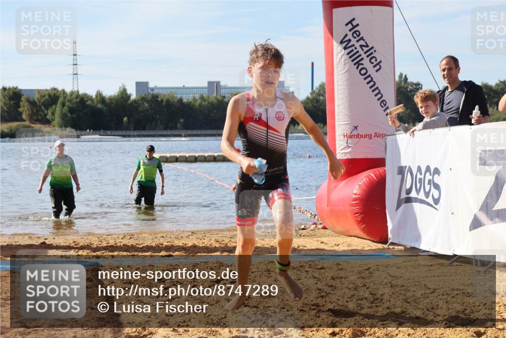 07.09.2025 - 19. Norderstedt Triathlon Luisa Fischer http://msf.ph/oto/8747289 07.09.2025 10:30:30 Schwimmen 69 meine-sportfotos.de