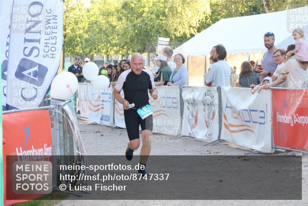 07.09.2025 - 19. Norderstedt Triathlon Luisa Fischer http://msf.ph/oto/8747337 07.09.2025 17:34:19 Ziel 409, 432, 910 meine-sportfotos.de