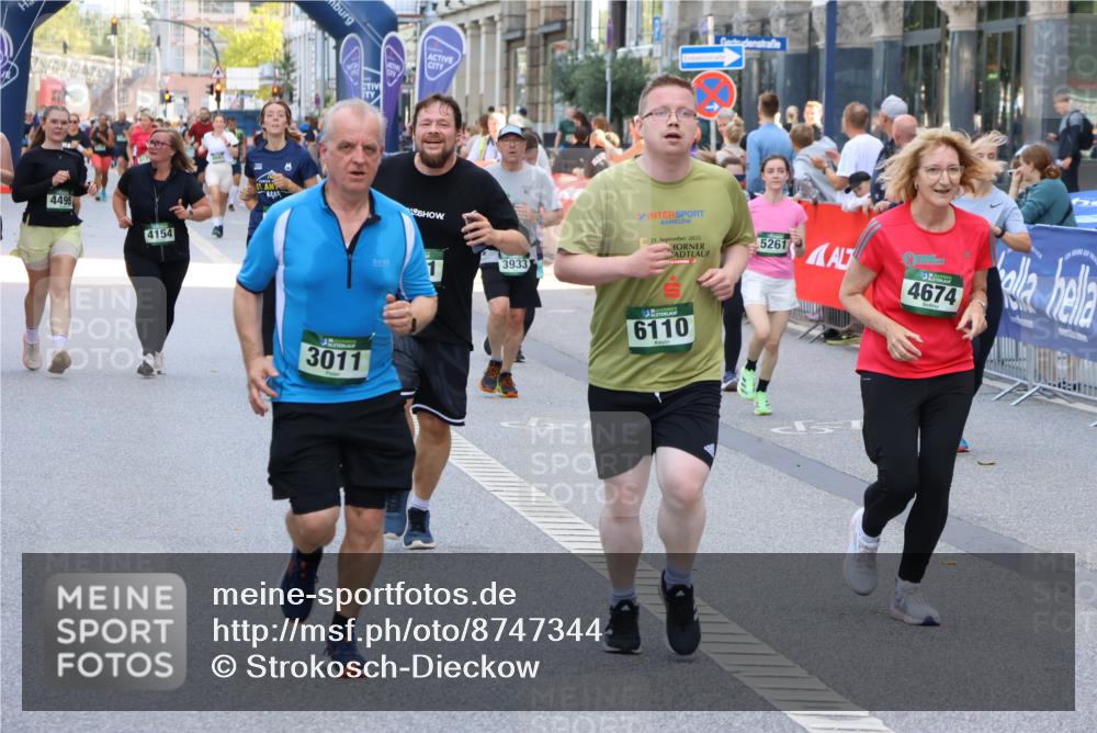07.09.2025 - BARMER Alsterlauf Strokosch-Dieckow http://msf.ph/oto/8747344 07.09.2025 10:16:46 Ziel 2031, 2222, 2268, 2447, 2448, 2461, 2555, 2718, 4065, 4109, 4113, 4115, 4396, 4402, 4492, 4650, 4680, 5232, 5832, 5888, 6292 meine-sportfotos.de