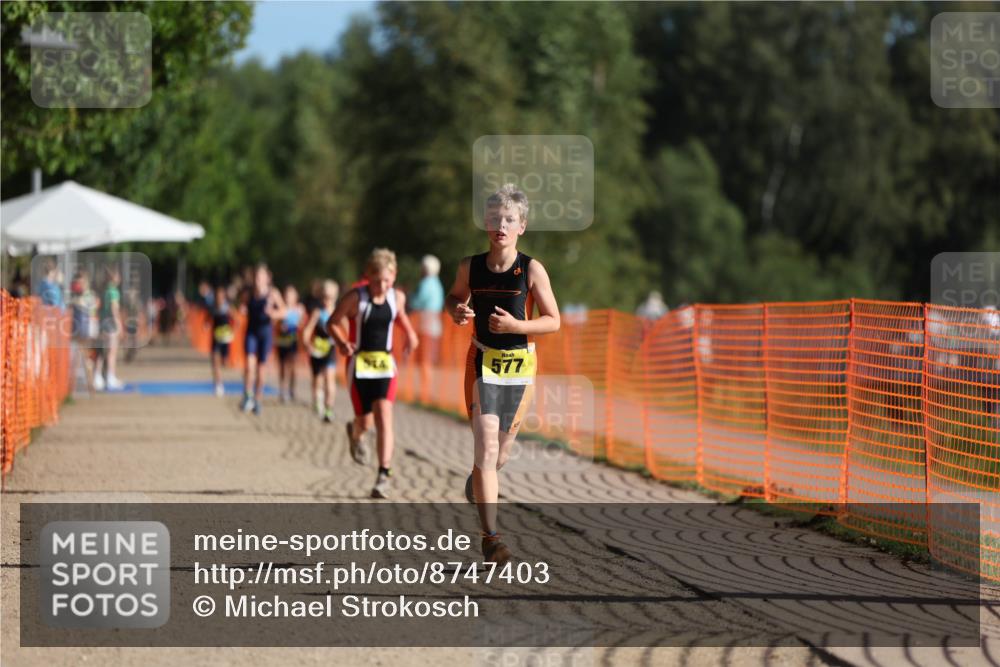 07.09.2025 - 19. Norderstedt Triathlon Michael Strokosch http://msf.ph/oto/8747403 07.09.2025 09:45:42 Laufen 574, 577 meine-sportfotos.de