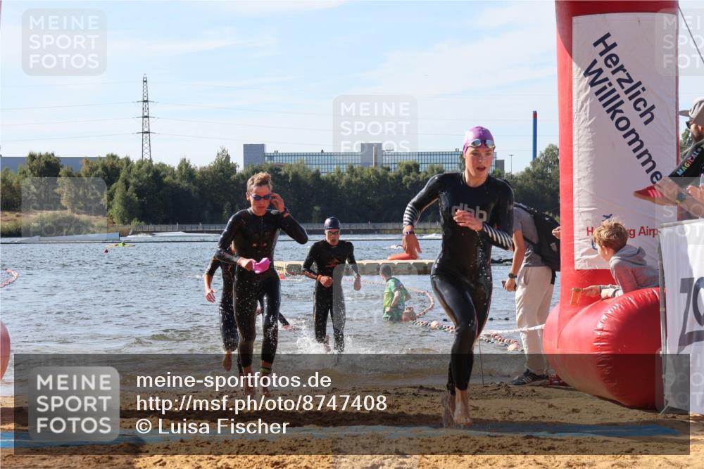 07.09.2025 - 19. Norderstedt Triathlon Luisa Fischer http://msf.ph/oto/8747408 07.09.2025 10:49:01 Schwimmen 1163, 1165, 1168, 1185, 1191 meine-sportfotos.de