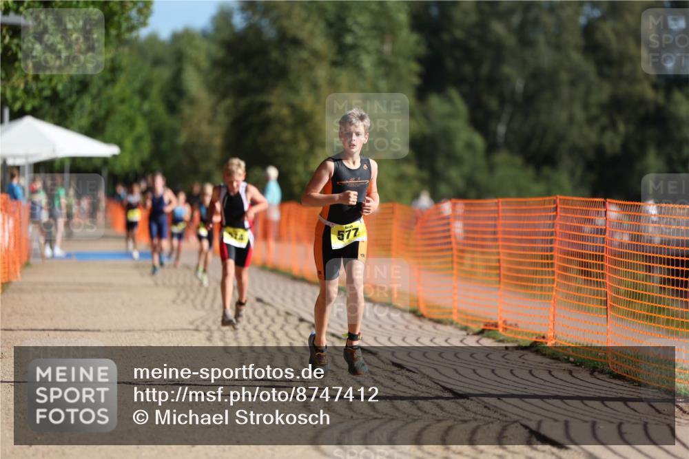 07.09.2025 - 19. Norderstedt Triathlon Michael Strokosch http://msf.ph/oto/8747412 07.09.2025 09:45:42 Laufen 574, 577 meine-sportfotos.de