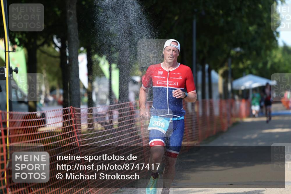 07.09.2025 - 19. Norderstedt Triathlon Michael Strokosch http://msf.ph/oto/8747417 07.09.2025 14:50:45 Laufen 366, 872 meine-sportfotos.de