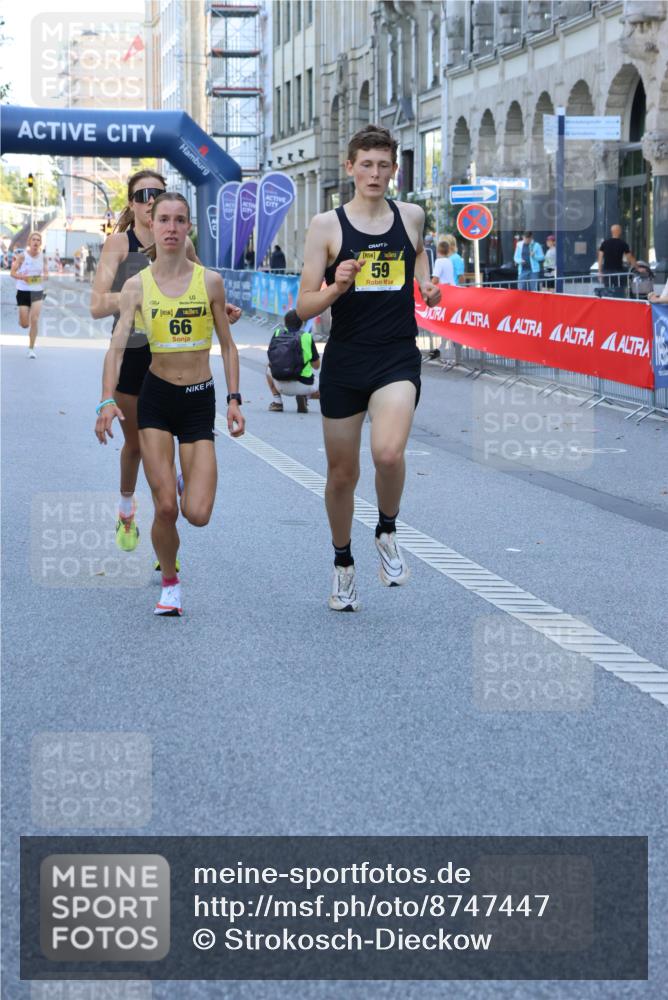 07.09.2025 - BARMER Alsterlauf Strokosch-Dieckow http://msf.ph/oto/8747447 07.09.2025 11:13:30 Ziel  meine-sportfotos.de