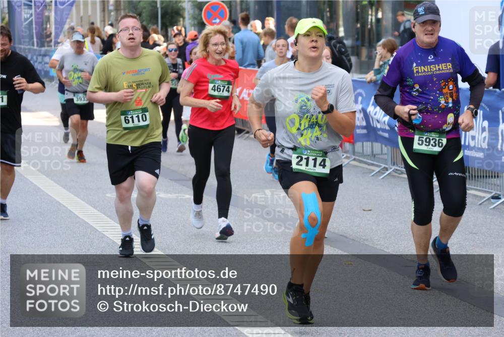 07.09.2025 - BARMER Alsterlauf Strokosch-Dieckow http://msf.ph/oto/8747490 07.09.2025 10:16:45 Ziel 2031, 2222, 2268, 2447, 2448, 2461, 2555, 2718, 4065, 4109, 4113, 4115, 4396, 4402, 4492, 4650, 4680, 4995, 5232, 5832, 5888, 6292 meine-sportfotos.de